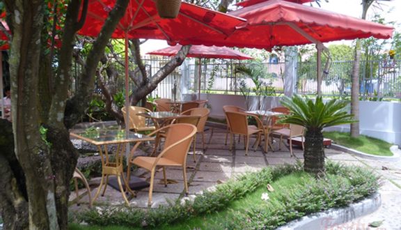 Thềm Xưa Cafe - Lê Văn Việt