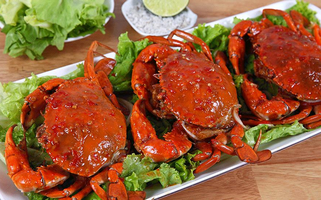 Cua Gạch Lớn Hấp Nước Dừa  - 2 Con