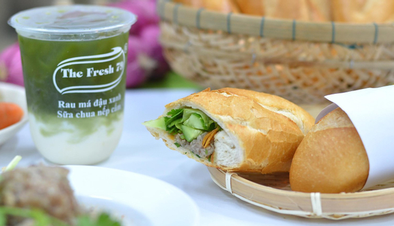 The Fresh 79 - Rau Má Đậu Xanh & Bánh Mì Xíu Mại - Cách Mạng Tháng 8