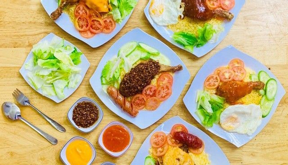 Đùi gà góc phần tư kèm sốt (size lớn) (không cơm)
