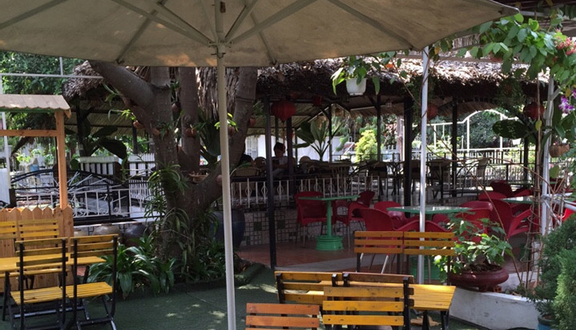 Thanh Trà Cafe Sân Vườn