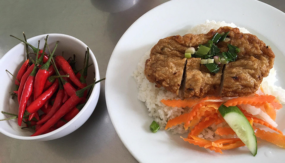 Cơm tấm bò xào