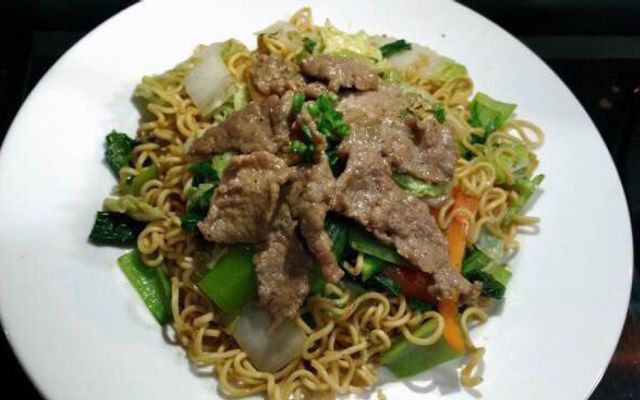 Thanh Mèo - Bột Chiên, Há Cảo & Nui Xào Bò