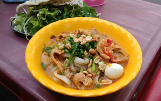 Mì Quảng Sườn