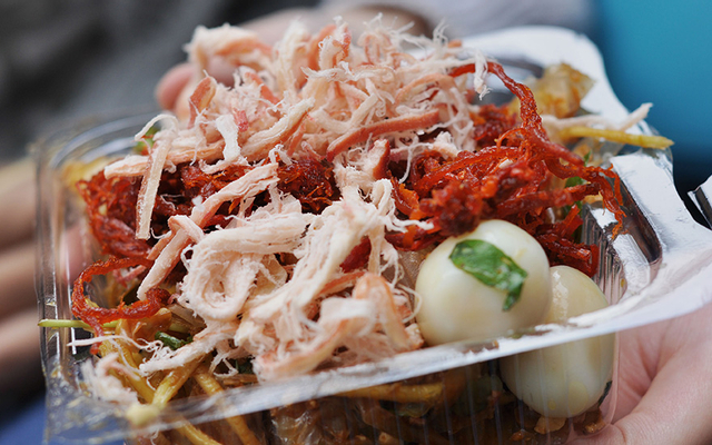 Thành - Bánh Tráng Trộn - Nguyễn Trãi