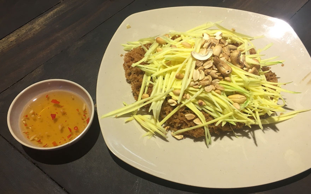 Gỏi mì gói & thịt heo bằm