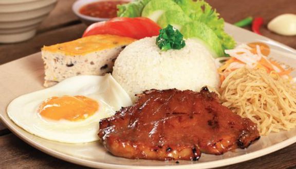 2 Cơm chiên gà xối mỡ + 1 cơm thêm