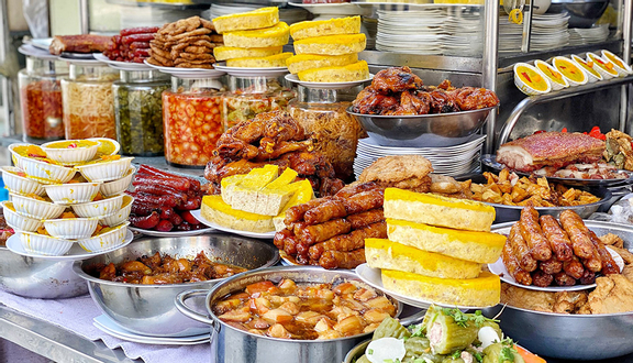 Cơm trứng kho đậu hũ
