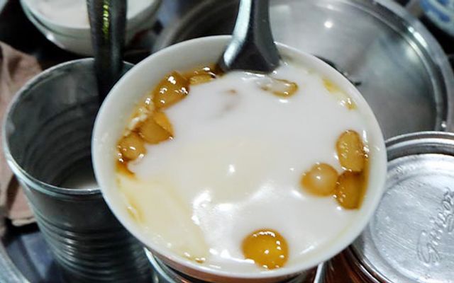 Tàu Hủ Nóng
