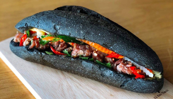 Tiệm Bánh Mì Sen