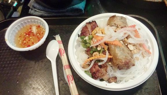 Taste of Asia - Ga Quốc Nội Sân Bay Tân Sơn Nhất