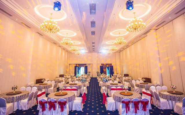 Tân Sơn Nhất Pavillon - Trung Tâm Hội Nghị & Tiệc Cưới