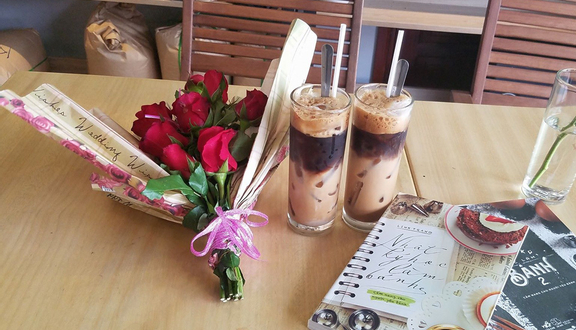 Cà Phê Sữa Đá Xay (Tradition Frappu)