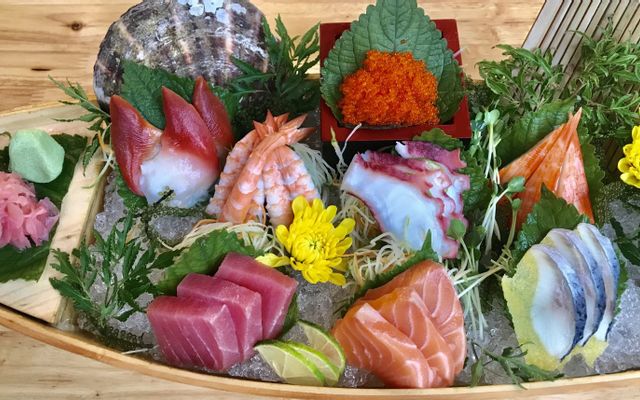Hottate sashimi ( sò điệp )