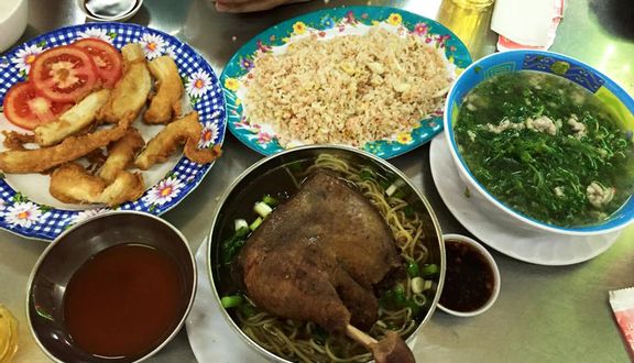 Gân nai tiềm thuốc bắc