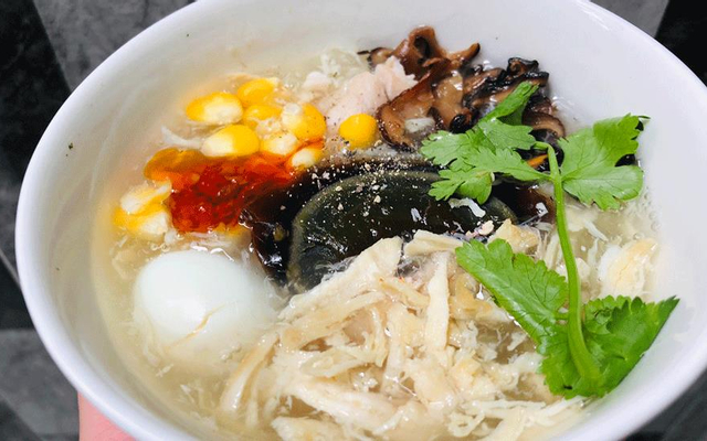 Soup cua 1 bộ óc heo