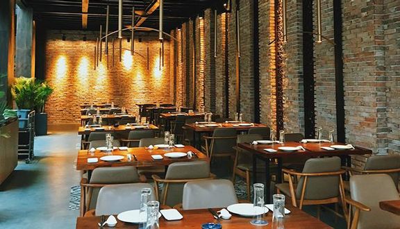 Sông - Seafood & Grill