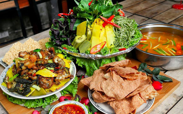 Xuyến Chi - Dê Núi, Gà Đắp Đất & Lợn Mán