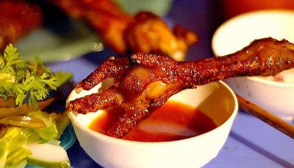 Chân gà nướng (1cặp)