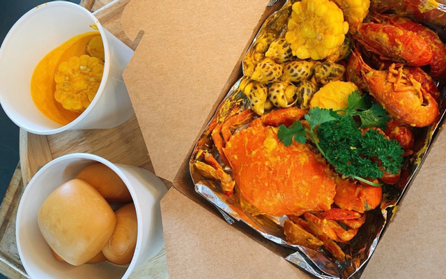 Cơm chiên bào ngư