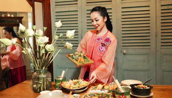 Gỏi củ hủ dừa tôm thịt