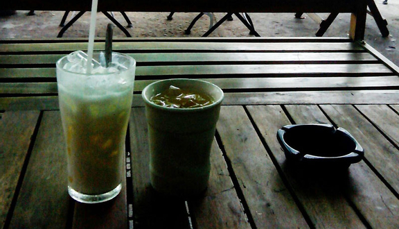 Share Acoustic Coffee