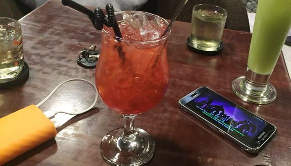 Saphire Cafe