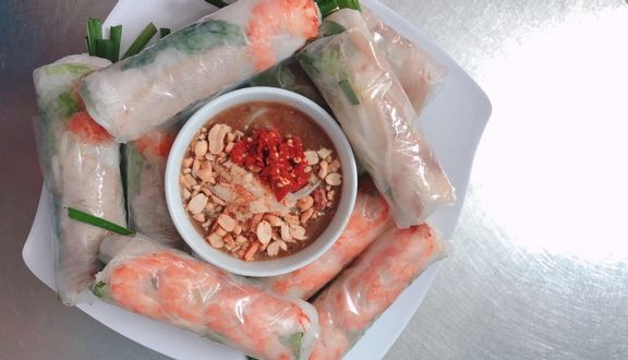 Combo 10 cuốn tôm thịt tặng 1 ly Hồng trà tắc lớn
