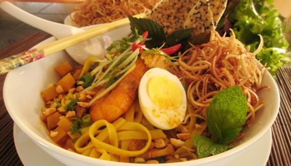 COMBO Giảm Cân : Mì Quảng Sườn Trứng + Soda Vải