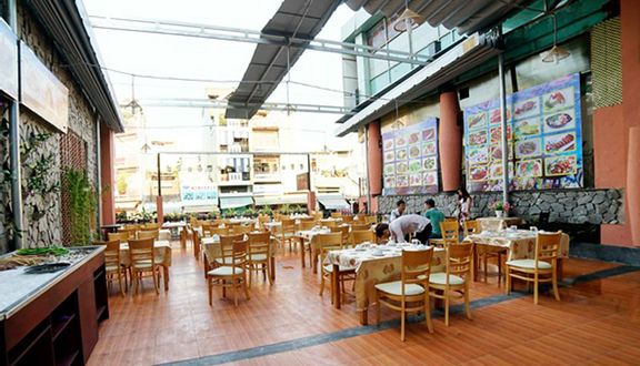 San Hô Đỏ - Hải Sản, BBQ & Hotpot