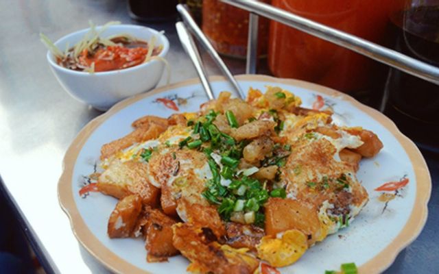 Bột chiên 2 trứng