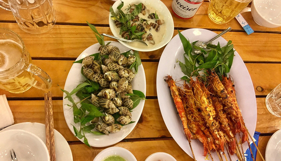 Saigon NEW Restaurant - Phạm Văn Đồng