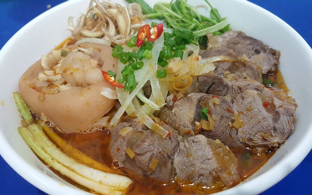 S.am - Bún Bò Huế