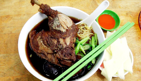 Hủ tiếu xương