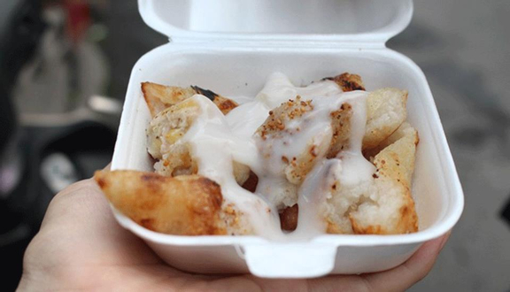 Bánh bò rễ tre - lá dứa và trắng truyền thống