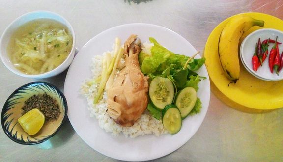Quỳnh Anh 2 - Cơm Bình Dân