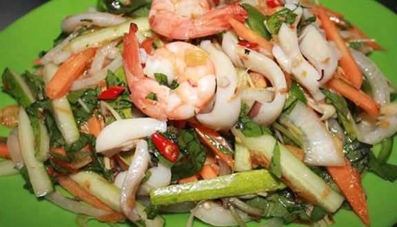 Quê Hương Quán - Quán Ăn Bình Dân