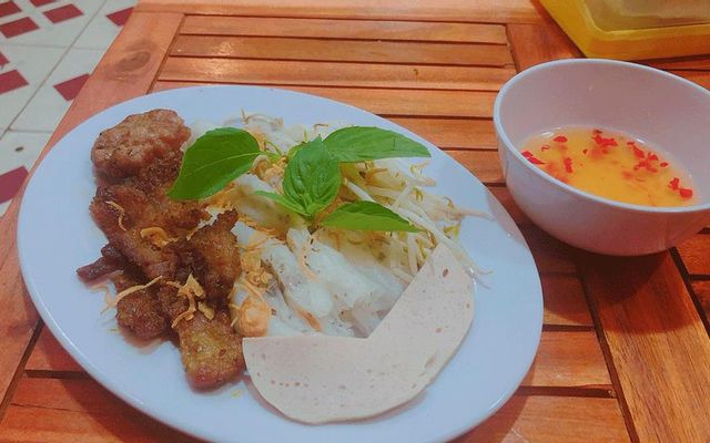 Bánh Cuốn Yến - Bánh Cuốn Thịt Nướng