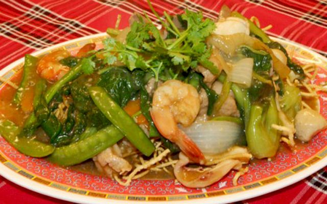Quán Việt Hoa - Hủ Tiếu Xào, Mì Xào Giòn & Cơm Gà