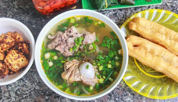 Quán Tấn - Bánh Canh Cá Lóc