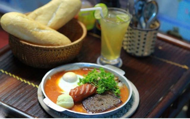 Quán Tâm - Bánh Mì Chảo, Cơm Gà Xối Mỡ & Cơm Trưa