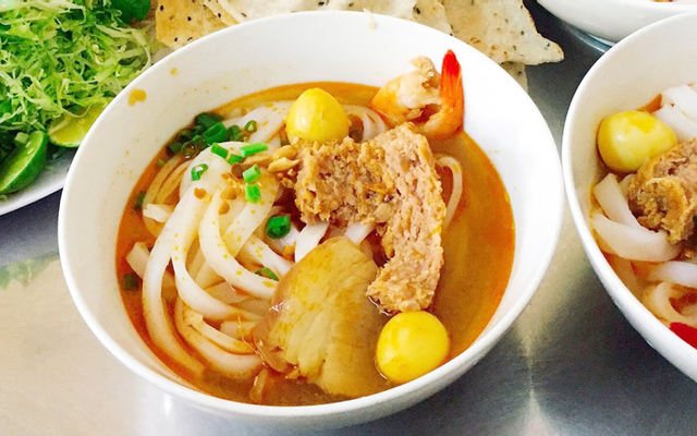 Quán Sinh Viên - Mì Quảng, Bún Riêu & Hủ Tiếu