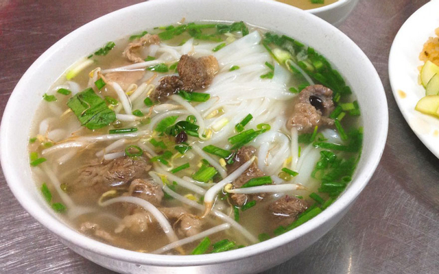Quán Phở Tùng