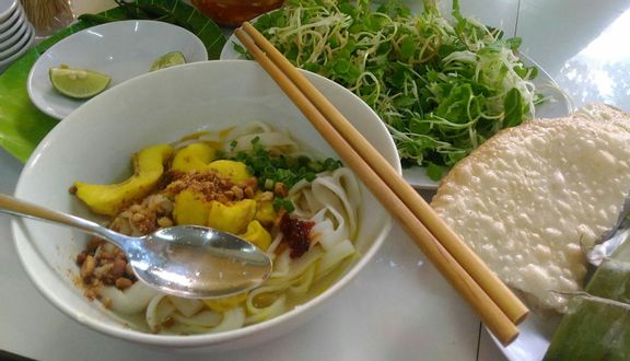 Quán Phan - Mì Quảng & Các Món Đặc Sản Miền Trung