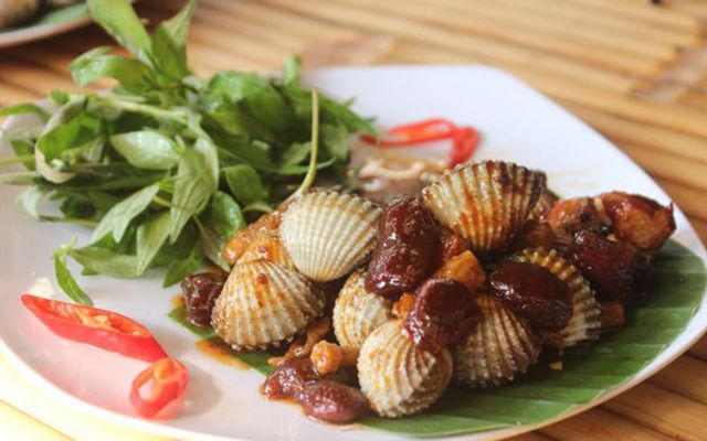 Ốc tỏi nướng