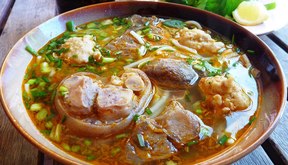 Quán O Nga - Bún Bò Huế, Mì Quảng & Bún Riêu Cua