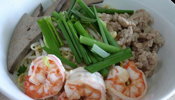Hủ tiếu thập cẩm