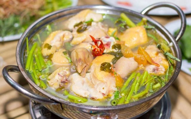 Quán Nhà Mình - Phạm Văn Đồng