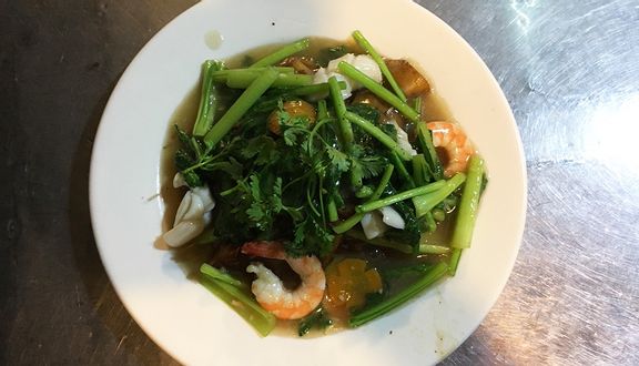 Cơm chiên hải sản