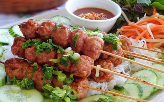 Mì Quảng gà ta